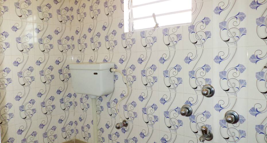 Madhab Guest House, Siliguri 4